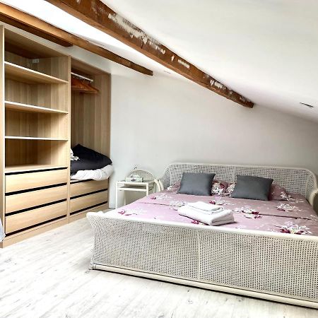 Ferienwohnung Les Vieux Platanes La Crau Exterior foto